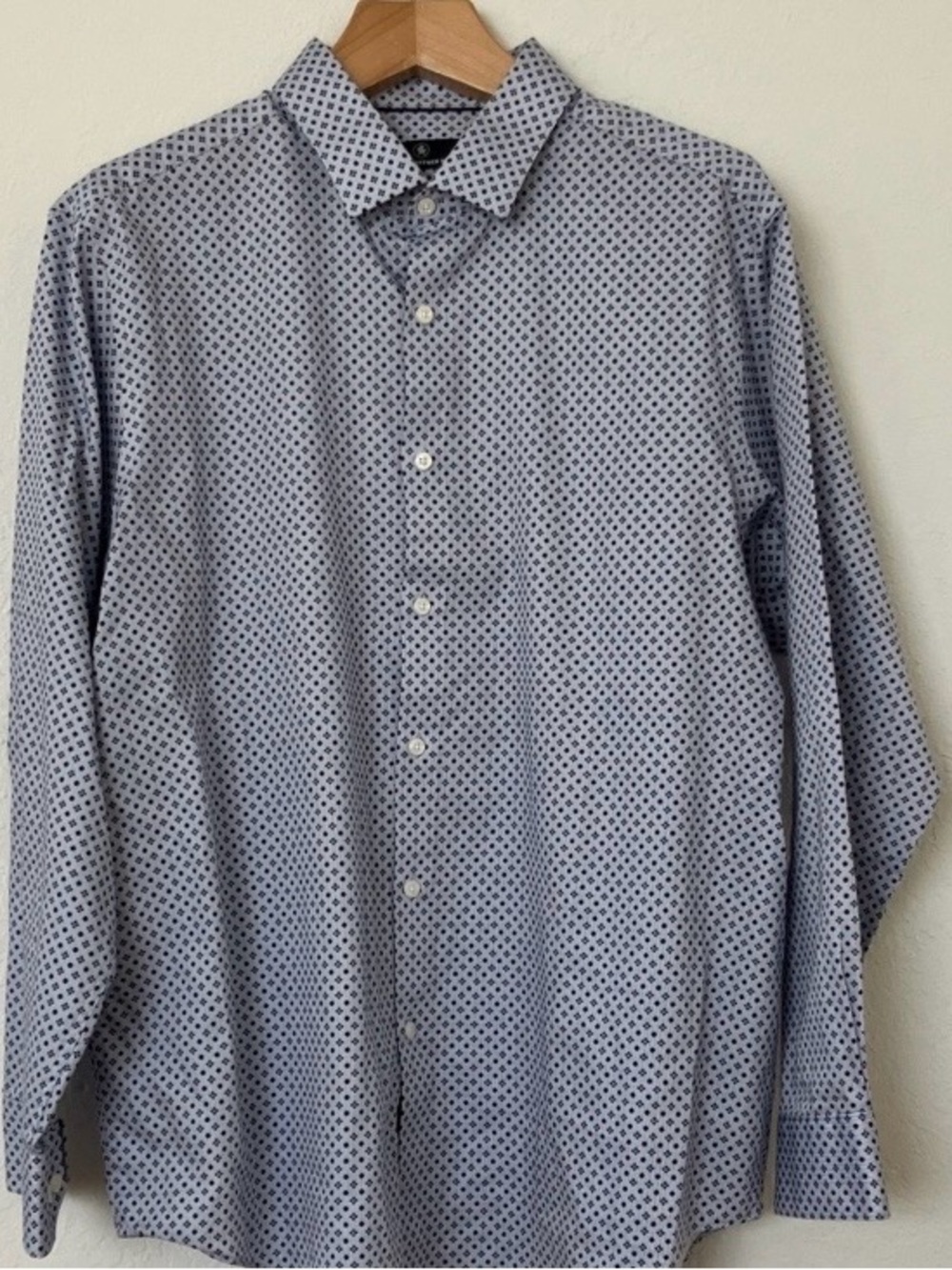 Hart Schaffner Marx l/s Blue Patterned Dress Shirt. Sz XL.
